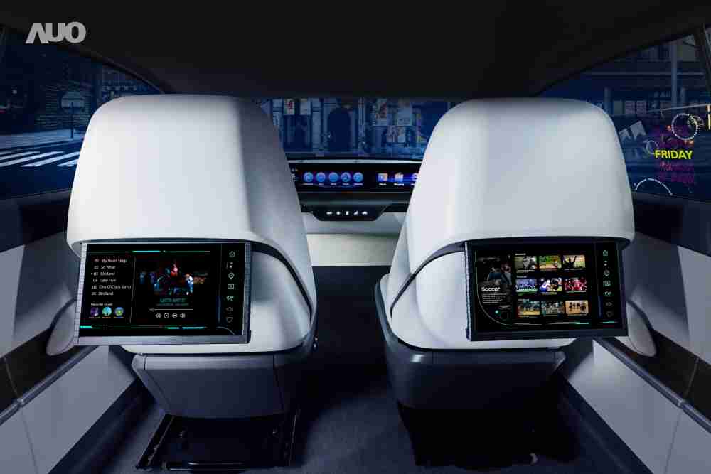 银河集团新一代Smart Cockpit 2024，，，，以Micro LED先进显示技术优势，，，，创建〝可卷式后座娱乐显示器〞，，仅在互动时才显示出所需画面及信息，，扩充更丰富的娱乐和交互信息服务，，，，获国际奖项荣耀